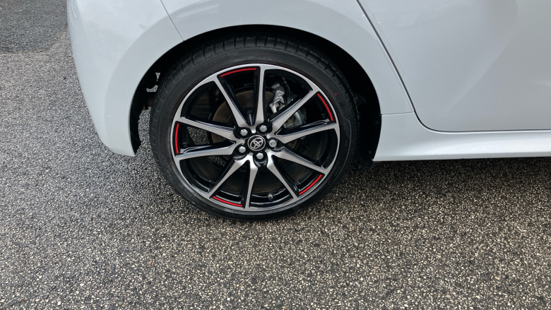 Toyota Yaris 1.5 Hybrid GR Sport 5dr CVT Hybrid Hatchback